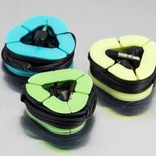 earbud case gadget audio wrap headphones 3d print model - Mito3D
