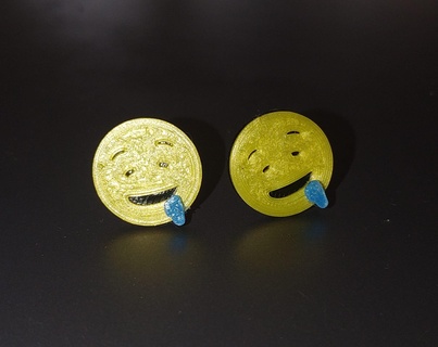 boucles d'oreilles emoji visage bave émoticônes art collection WhatsApp instagram social réseaux 2d 3d print model - Mito3D