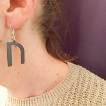 boucles d'oreilles runes viking uruz bijoux 3d print model - Mito3D