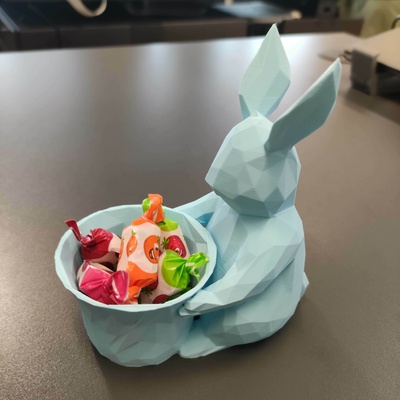 easter bunny - poly egg nest rabbit 3d print model - Mito3D