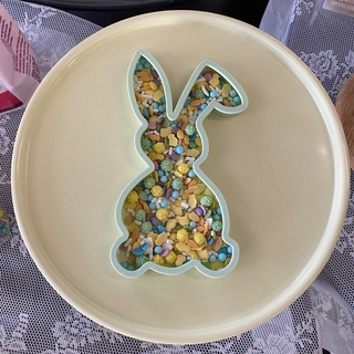 easter bunny cookie cutter - 2 sizes 3d print model - Mito3D