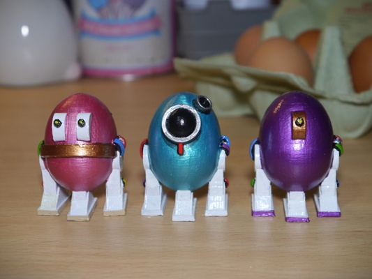 easter eggbots game egg robot droid r2d2 3d print model - Mito3D