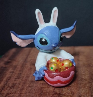 Ostern Stich Disney Geschenk Äpfel stehlen Statue Dekor 3d print model - Mito3D