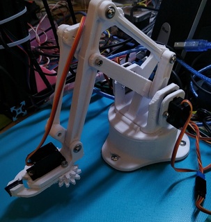 eeezybot arm remixar robô robótica servo faça Ferramentas fabricantes 3d print model - Mito3D