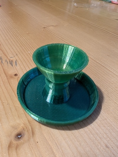 eierbecher mit ablage coquilles 39 oeufs accueil maison oeuf che 3d print model - Mito3D