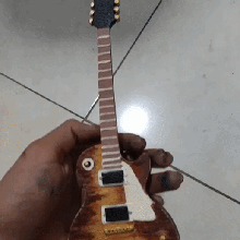 elektrik gitar les Paul 3d print model - Mito3D