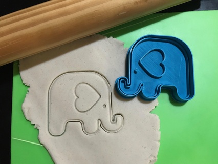 elephant heart cute 1 cookie cutter - stamp + Home cutting fondant cookies nice animal 3d print model - Mito3D