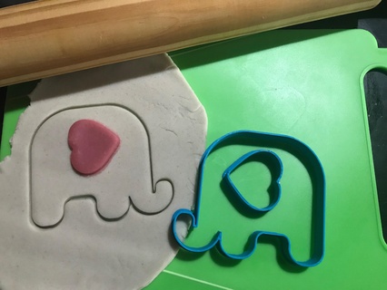 elephant heart cute 3 cookie cutter - stamp + Home cutting animal cookies 3d print model - Mito3D