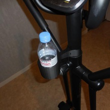 elliptique titulaire de la bouteille gadget porte-bouteille sport remise en forme faim vélo d'exercice l'eau 3d print model - Mito3D