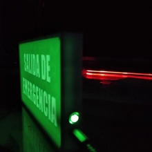 emergência Saída iluminado placa ferramenta poster luminoso conduziu 12v luz 3d print model - Mito3D