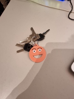 Emoji Schlüsselbund Schmuck Smiley Schlüsselkain Kette Schlüssel 3d print model - Mito3D