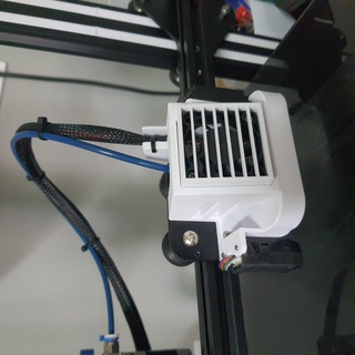 ender 3 v2 fan duct cr bl touch mount crtouch ender3v2 e3v2 satsana 3dprint creality bltouch hotend flow fanduct ender3v2zaxis great airflow 40mmfan 3d print model - Mito3D