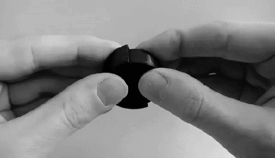 Engagement Ring Box 2 zylindrisch Fall Mantel Spinnen klicken Ringschachtel 3d print model - Mito3D