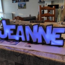 insegna luminoso Jeanne illuminazione cartello 3d print model - Mito3D