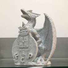 Husa arrastar futebol Clube porto estátua estatua dragao Dragão Portugal 3d print model - Mito3D
