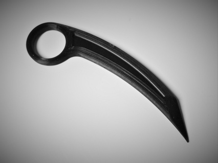 ogni giorno trasportare sciabola dente pugnale edc arma coltello poker freddo dito 3d print model - Mito3D
