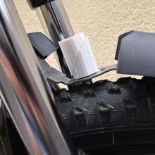 expander mounting bike fender fork steerer mountain fastening support sport 3d print model - Mito3D