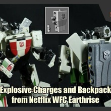 explosive charges backpack transformers netflix wfc earthrise 3d print model - Mito3D