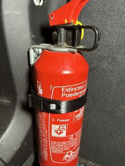 extinguisher mounting collar car audi holder fire vag miscellaneous uncategorized 3d print model - Mito3D