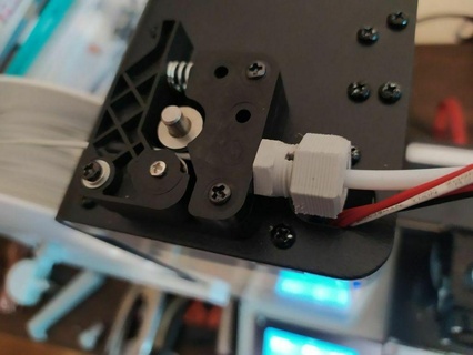 extruder bowden coupling mp select mini malyan m200 monoprice 3d printer parts 3d print model - Mito3D