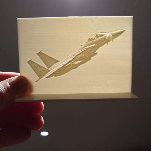 f15 strike eagle lithophane art fotografia aereo da caccia aquila f-15 jet combattimento fighter 3D print model - Mito3D