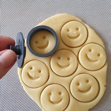 faccia delle formine per biscotti strumento smiley smileyface cutter cookie 3d print model - Mito3D