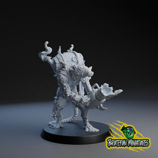 fantasy football underworld ratman thrower ratfolk sewer mutation fungus crystal 3d print model - Mito3D