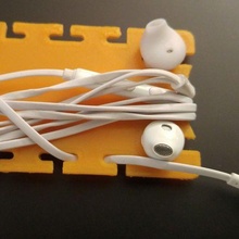 schnell Freisetzung Ohrhörer wickeln Designer v24 Gadget Kabel Customizer Halter Unterstützung oneplus openscad Audio 3d print model - Mito3D
