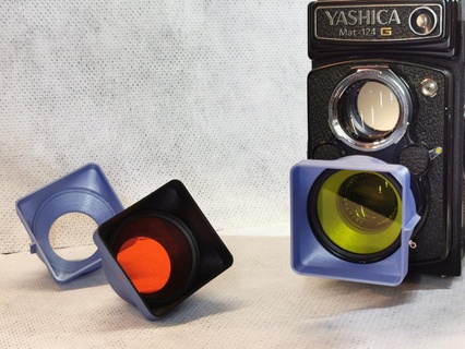 fi-le - filter lenshood bay 1 glance analogcamera yashica yashicamat rolleiflex filmcamera rollfilm 3d print model - Mito3D