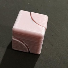 fidget cube spinner Spiel Spielzeug 3d print model - Mito3D