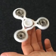 fidget spinner juego abec 11 vectary 3d print model - Mito3D