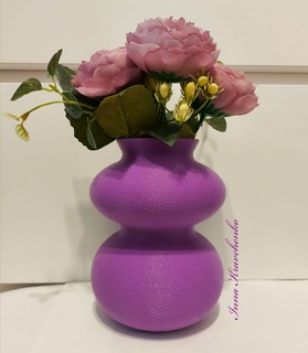 figürlü vazo ev bahçıvan kapalı çiçek çanak buket eşyaları çiçekçi 3d print model - Mito3D