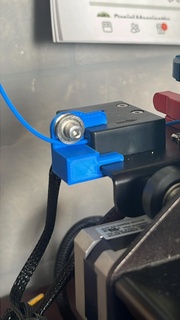 filament guider ender3v2 créalité capteur trousse 3d print model - Mito3D