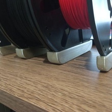 filamento bobina titolare supporto attrezzo tenere portabobina scrivania tavolo organizzatore contento 3d print model - Mito3D