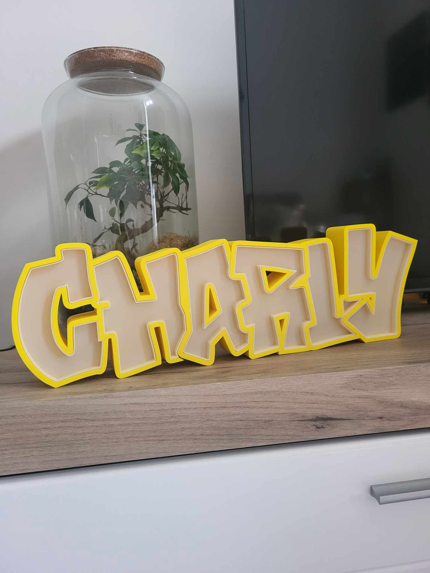 lampe charly zuhause haus first name graffiti led 3D print model - Mito3D