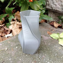 beş taraflı bir vazo ev 3d print model - Mito3D
