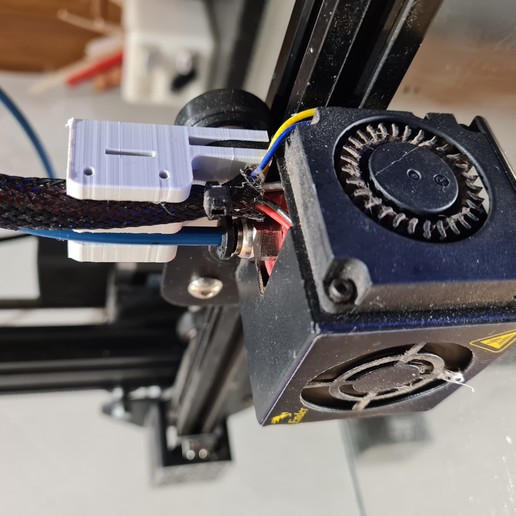 fixing block ptfe electric cable ender3 pro tool 3D print model - Mito3D