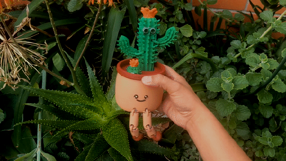 flexi mis pot cactus articulé print in place levier jouets Jeu fleur plante souple jouet 3d print model - Mito3D