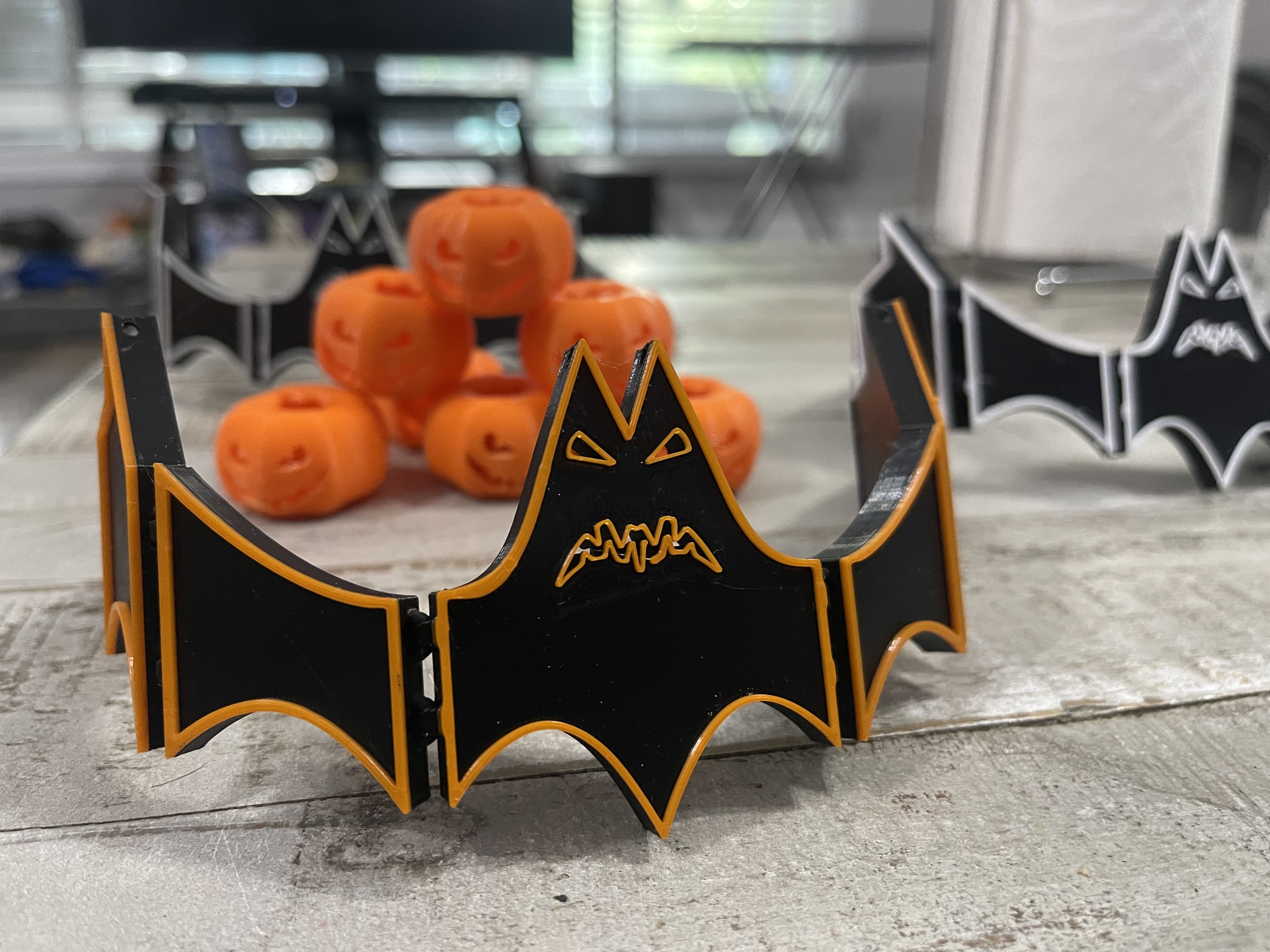 flexi rabioso murciélago Víspera Santos 3D print model - Mito3D