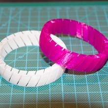 flexible de la pulsera v33 joyería 3d print model - Mito3D
