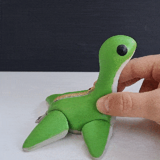 flexible nessie puppet apex apexlegends peluche flex flexi flexy articulated print-in-place toy decor 3d print model - Mito3D