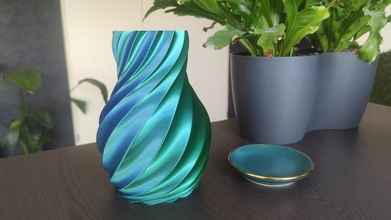 fluxo vaso espiral decoração Projeto Magia moderno lustroso arte casa orgânico torção Estrela 3d print model - Mito3D