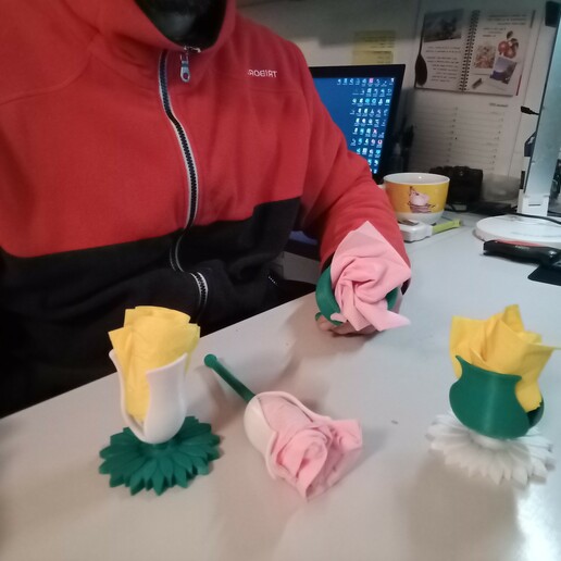 fleur papier serviettes gadget table serviette outil déjeuner dîner client 3D print model - Mito3D