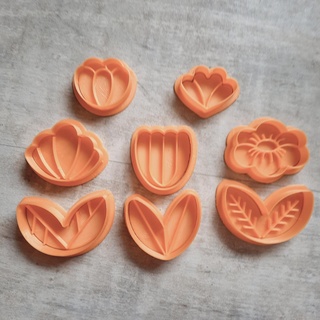 flowers assemble kit clay polimerclay clay cutters ceramics bijouterie flowers  3d print model - Mito3D