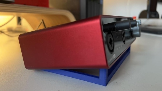focusrite scarlet 4i4 - angled desk stand scarlett audio sound 3d print model - Mito3D