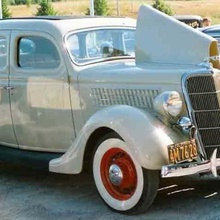 ford v8 fordor de luxo sedan 1935 jogo 1933 1934 1936 1937 30 40 carro americano deluxe limousine wargame ww2 veículos 3d print model - Mito3D