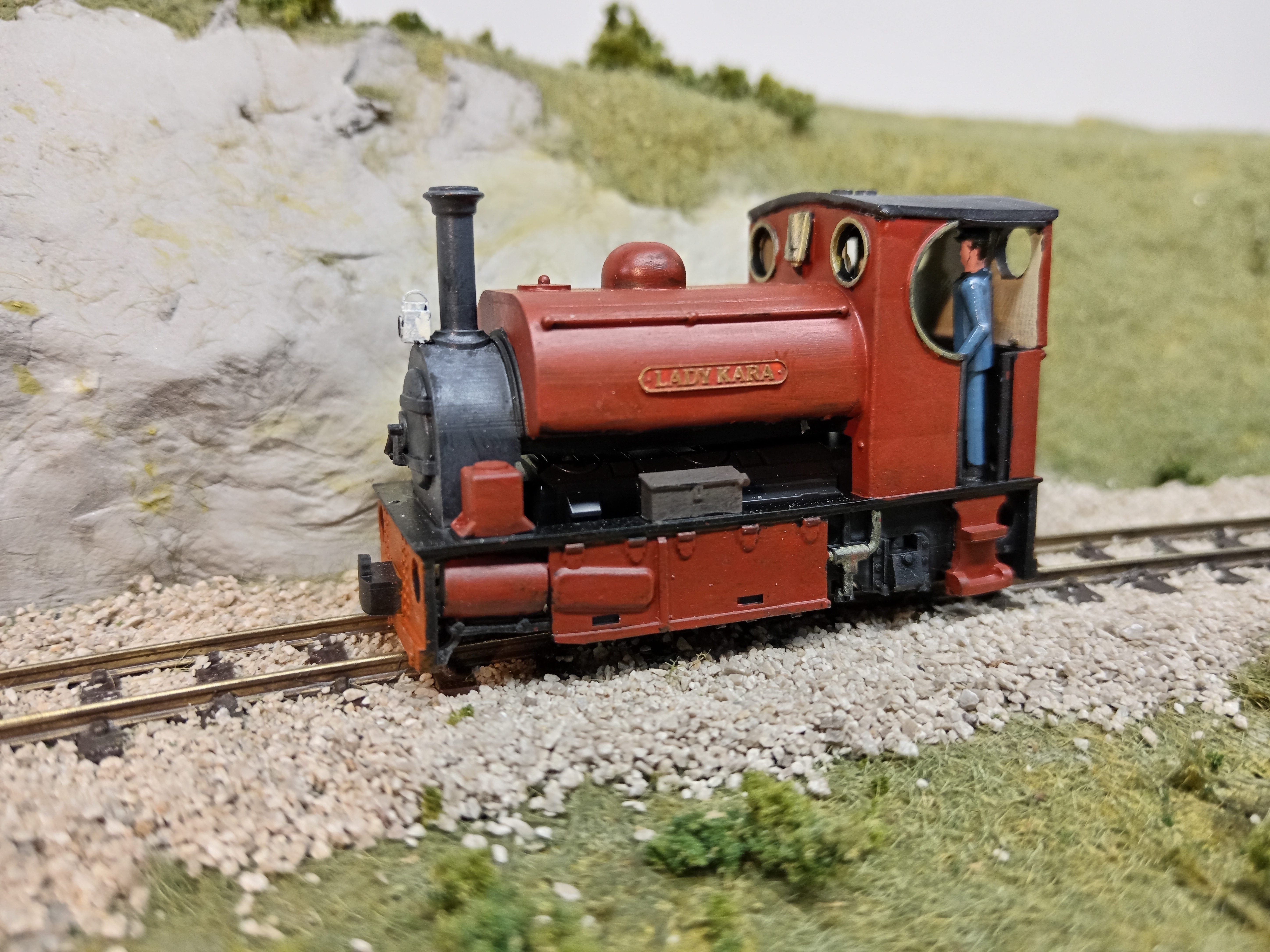 freelance hunslet style 009 body steam locomotive loco 3D print model - Mito3D