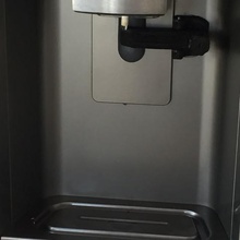 nevera con dispensador de agua del grifo casa cocina comedor 3d print model - Mito3D