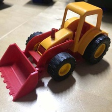 ön kova oyuncak traktör oyun aksesuarları kürek digger 3d print model - Mito3D