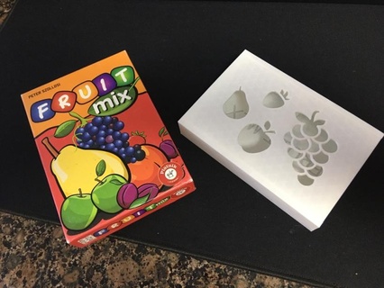 fruit mix organizer insert - board game box 3d print model - Mito3D